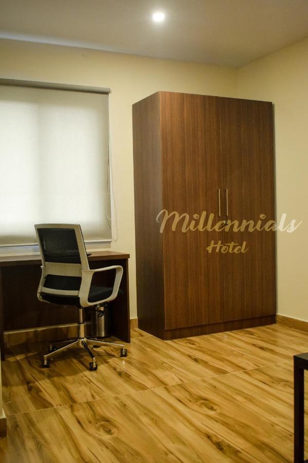 Millennials Hotel Bangalore Exterior foto